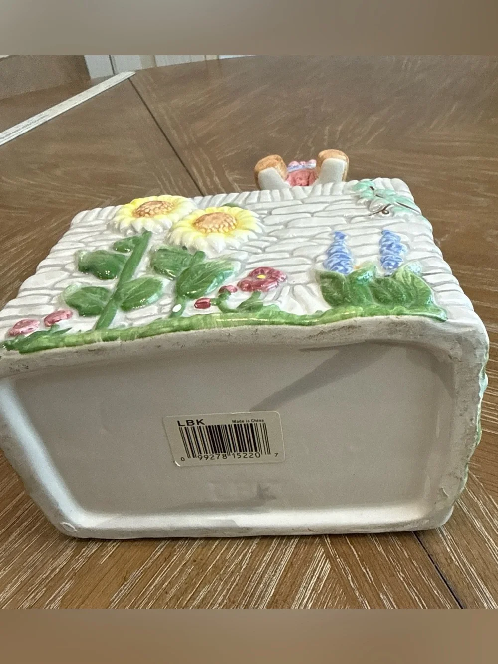 LBK Ceramic Humpty Dumpty Planter Flower Pot plays music Tested Works